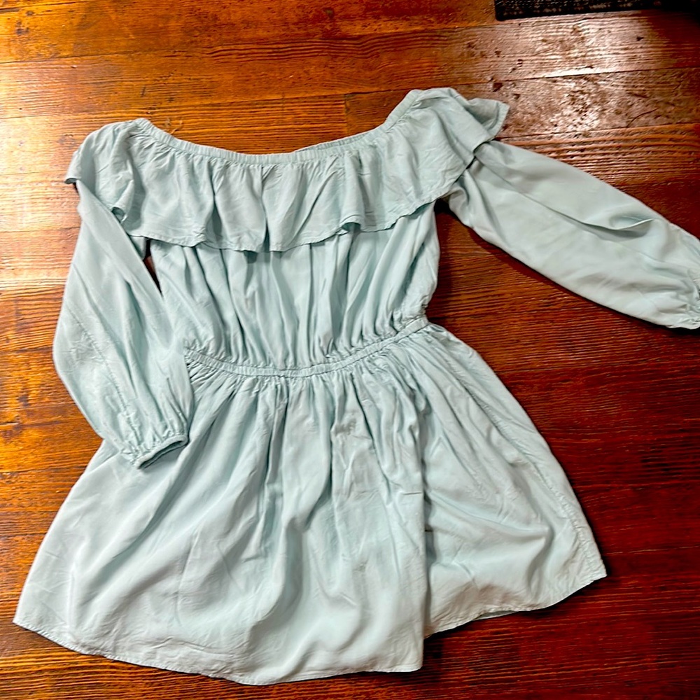 Off the shoulder Slowey wrangler retro dress absolutely adorable